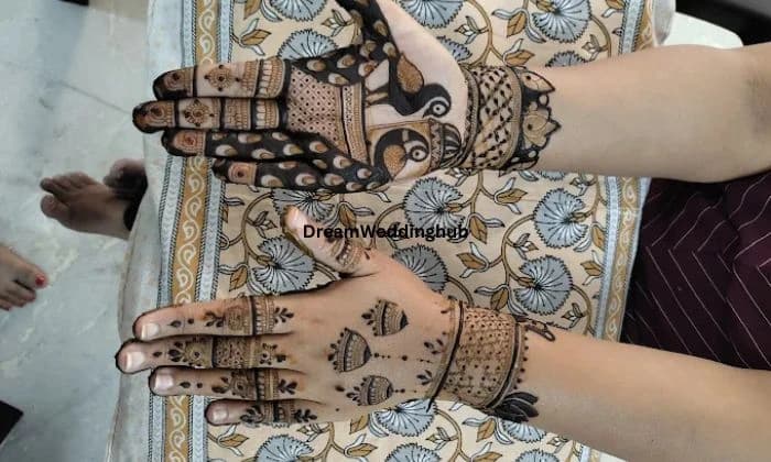 Juhi Mehndi Art