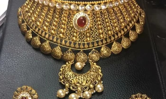 Fateh Chand Jewels