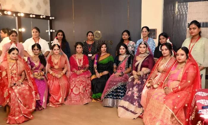 Titli  Beauty  Parlour