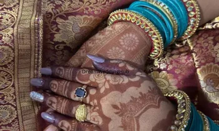 Nandani  mehndi   artist