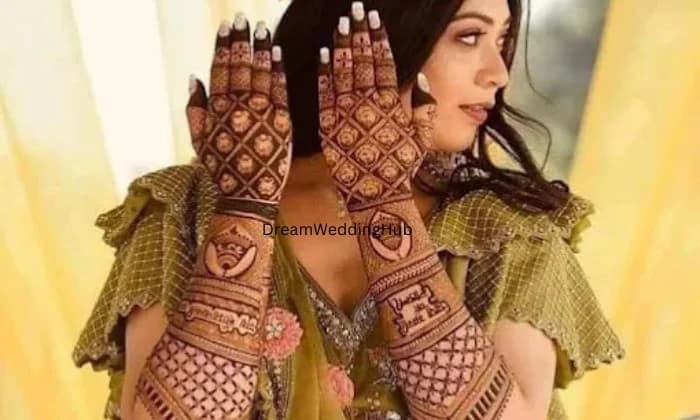 Radhikas Mehendi world