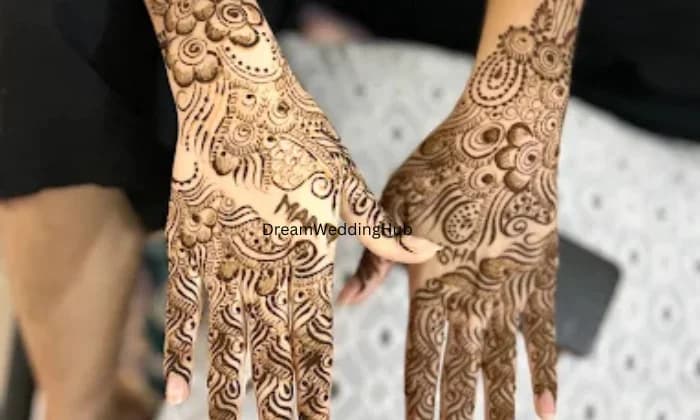 Poonams Mehendi Art