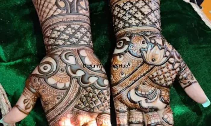 Garima  Mehandi  Art