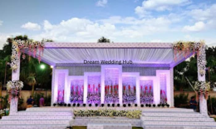 ROYAL GARDEN LAWNS  ROYAL BANQUET