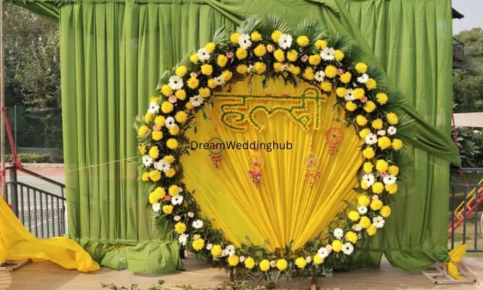 Clever Creations Wedding Planner