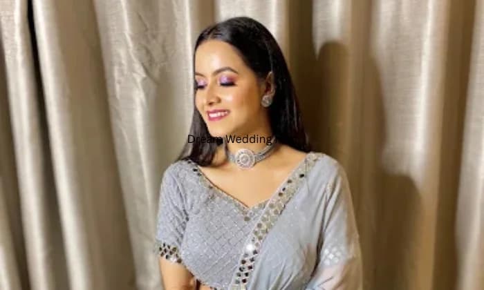 Makeover  The  Beauty  Lounge