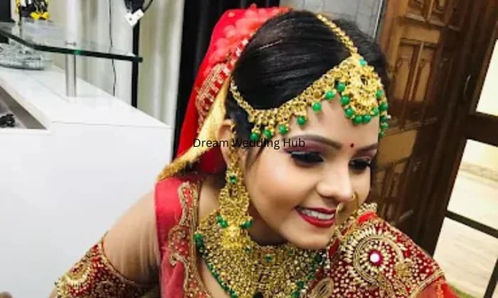 Glam Vogue by  Priya Gupta