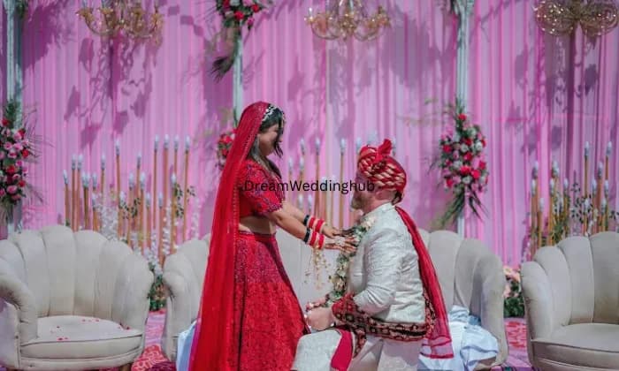 New Pitambra Photo Studio