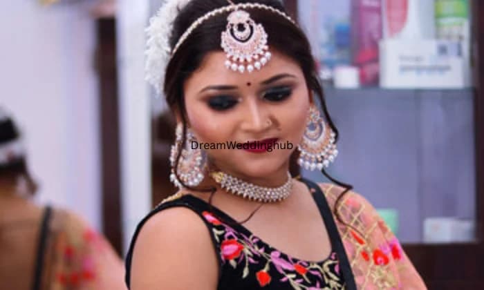 Sanjana ravlani professional makeup