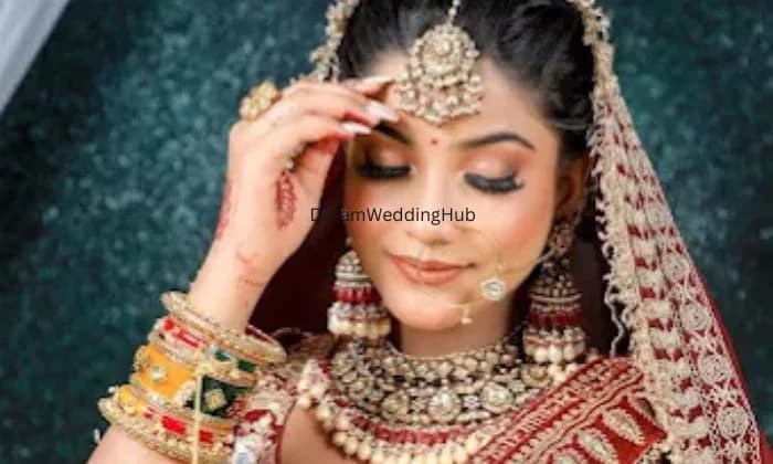 AURA BEAUTY SOLUTIONS