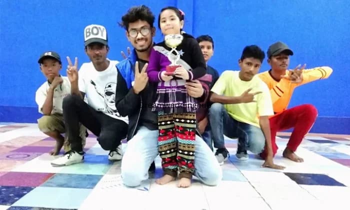 ACTiViTiEZ Dance  Fitness Studio