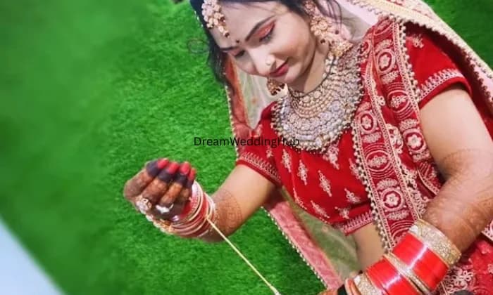 Madhurima Beauty Parlour