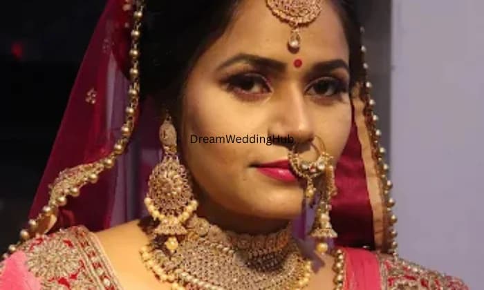 Madhurima Beauty Parlour Manju