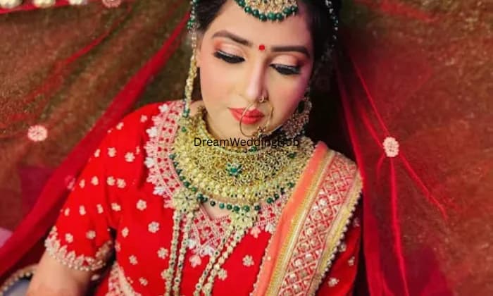 Geetanjali beauty makeover place