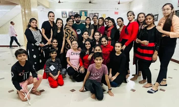 OmRadheshyam Dandiya