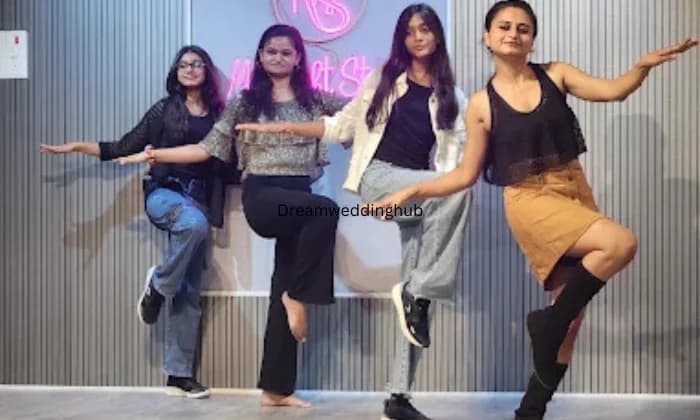 Moonlight studio jaam nagar