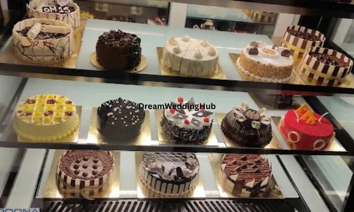 90 Degrees The Cake Studio