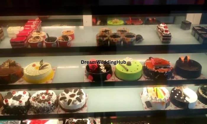 ws bakers cake and icecream shop satara