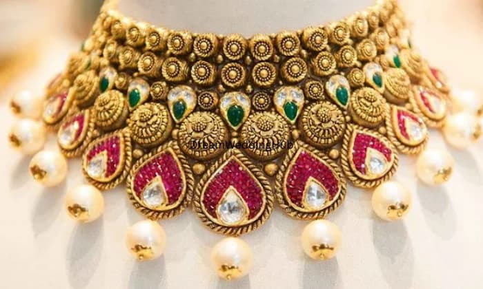 Bombay jeweller