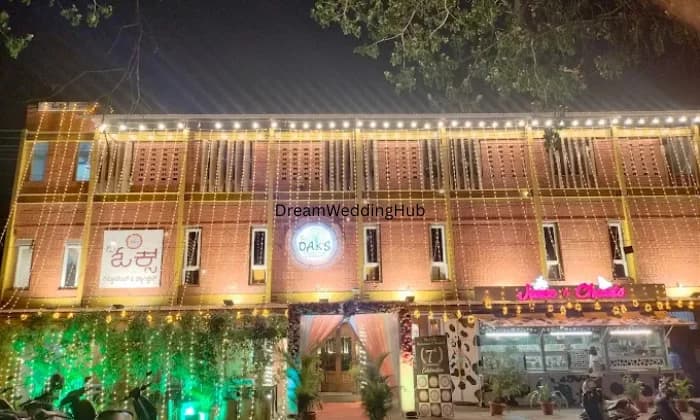 The Oaks Restaurant and Banquet Hall