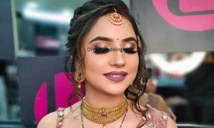 Absolute Salon Panjthirthi