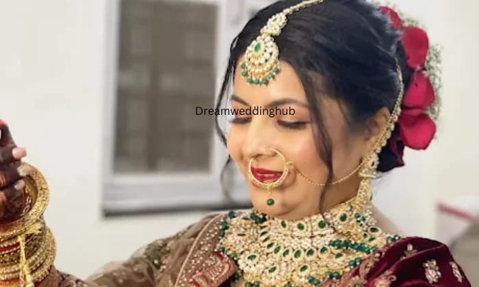 Aishas Beautyzone Makeup