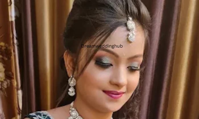 Rachna Makeovers By Shagun Beauty Parlour