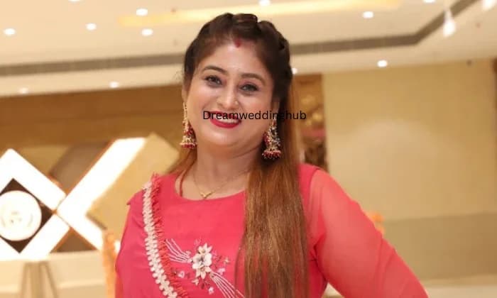 BUDDYS BEAUTY PARLOUR