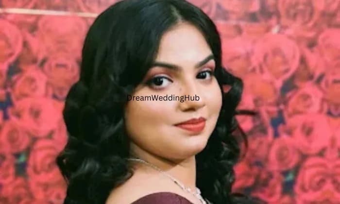 Dolons Makeover And Academy