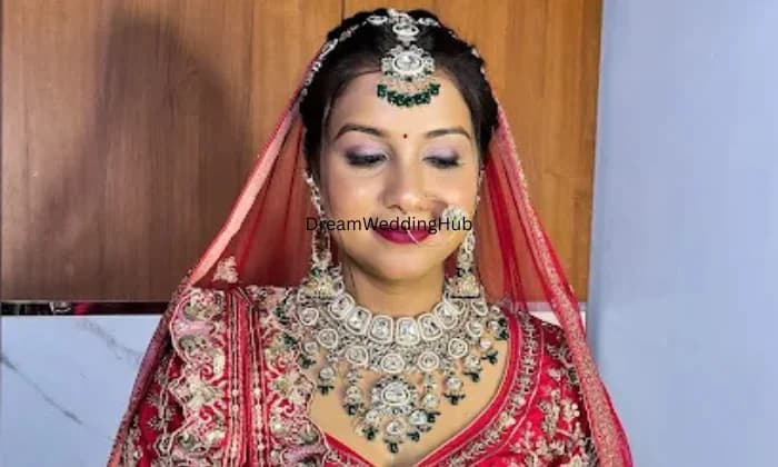 Good luck beauty parlour