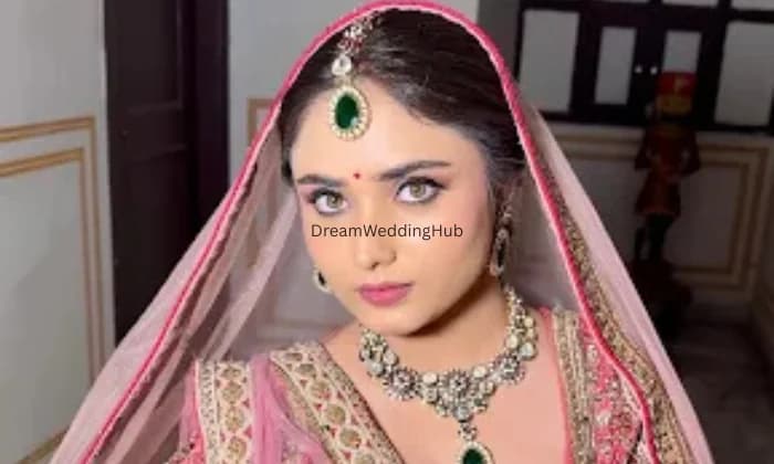 Makeup by Rashi Sharma