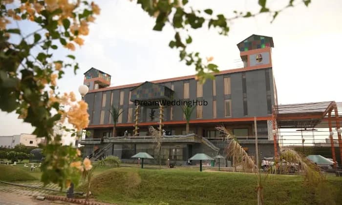 KRISHNANGAN HOTEL RESORT