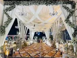 The Eelegant decor The Eelegant decor