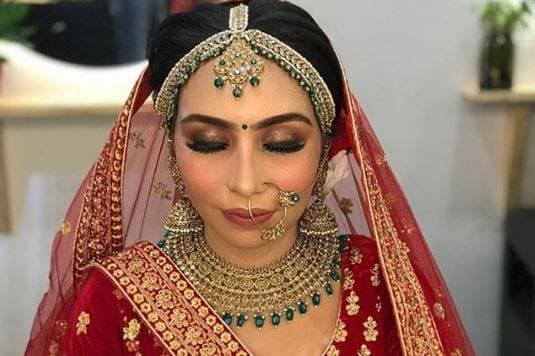 Sachis Makeup Studio Sachis Makeup Studio