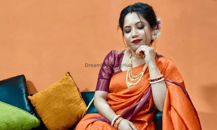 Rumpi Ghosh Makeup Artist Rumpi Ghosh Makeup Artist