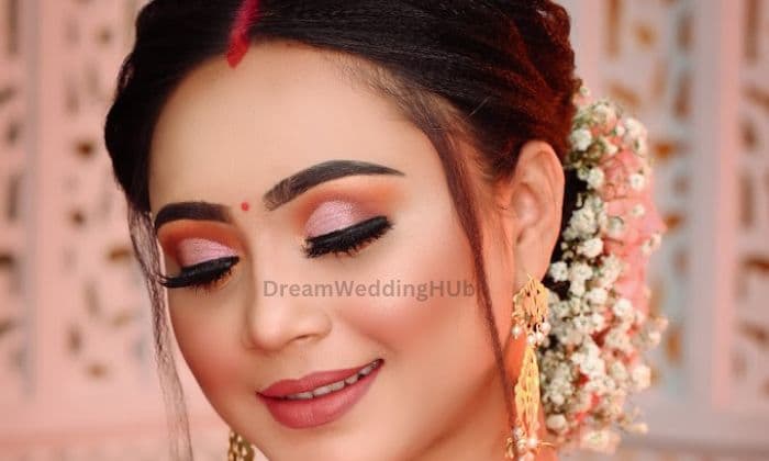 MOINA MAKEUP STUDIO MOINA MAKEUP STUDIO