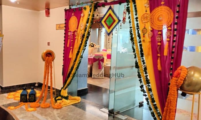 Gayatri Decor Gayatri Decor