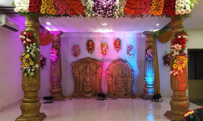 Royal Decoration Royal Decoration