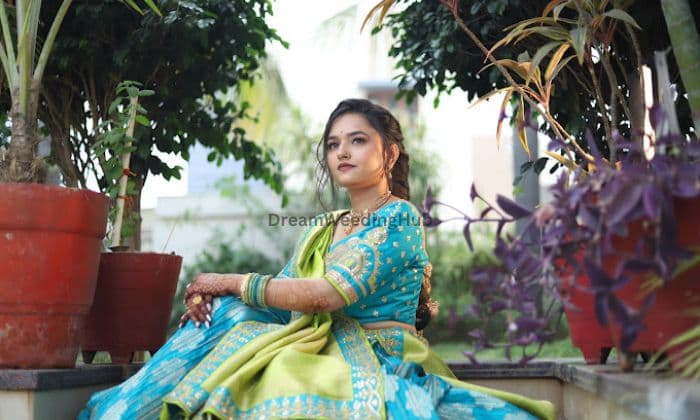 Makeup Artist - Komal Patel Makeup Artist - Komal Patel