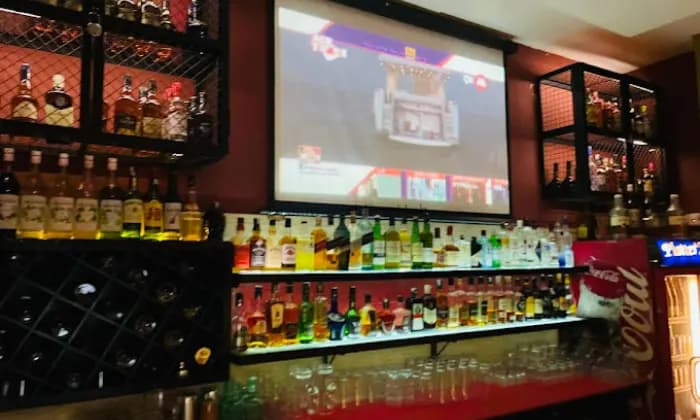 Platters Restaurant & Bar Platters Restaurant & Bar