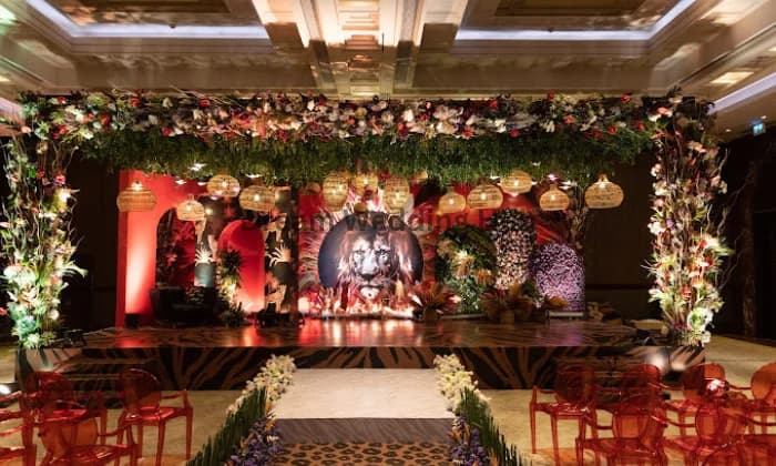 WhiteReflections WhiteReflections