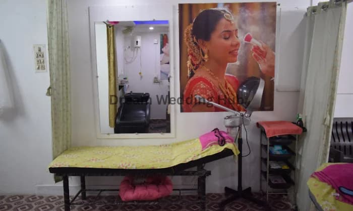 Poornima Ladies Beauty Parlour Poornima Ladies Beauty Parlour