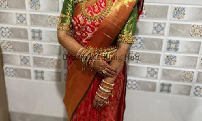 Deepa Bridal Studio Deepa Bridal Studio