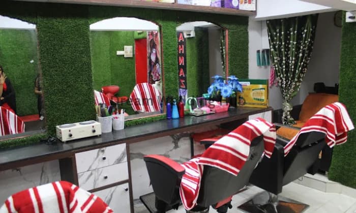 Shahnaz Dulhan Beauty Parlour Shahnaz Dulhan Beauty Parlour
