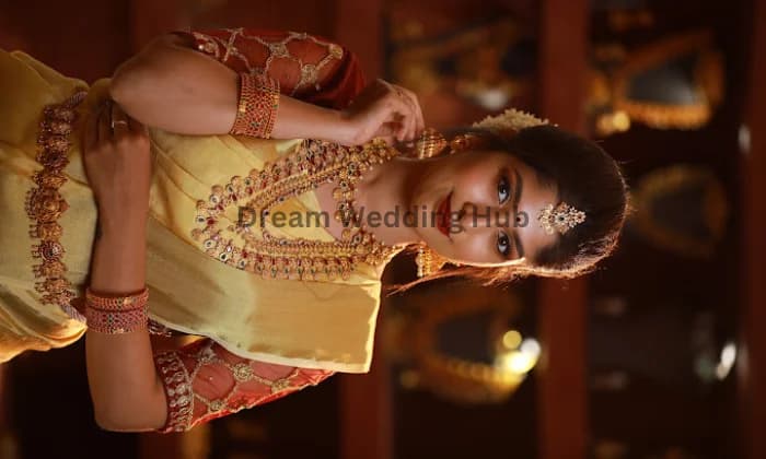 Dazzling Beauty Dazzling Beauty