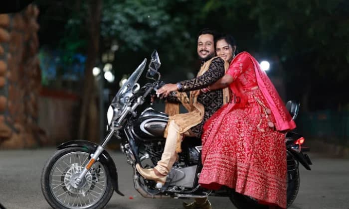 Sparkle Shine Bridal Studio Sparkle Shine Bridal Studio