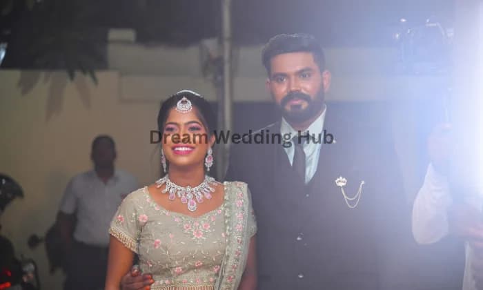 MAKEUP MAASTER MAKEUP MAASTER