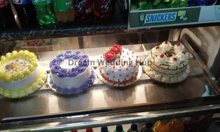 SR The Delicious Cake SR The Delicious Cake