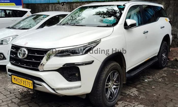 Carjee Car Rentals with Driver Carjee Car Rentals with Driver