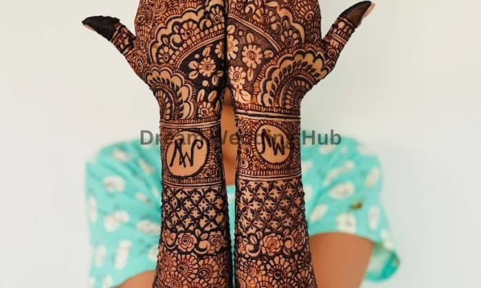 AKIL KRISH MEHANDI ARTS AKIL KRISH MEHANDI ARTS